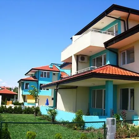 Отель Complex Nev 3*